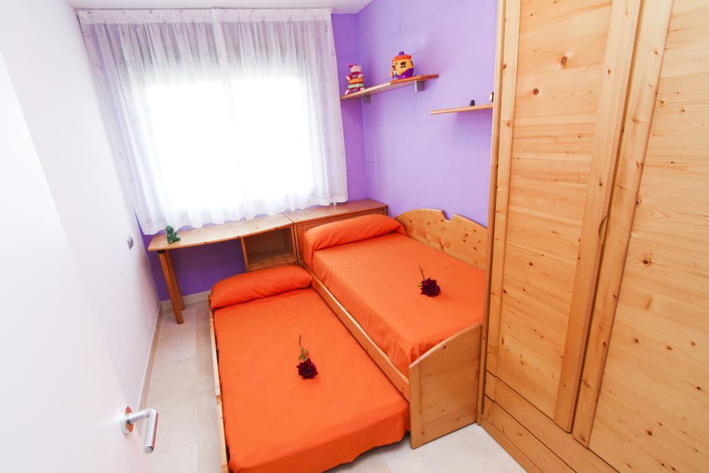 J Tramuntana Planet Costa Dorada Appartement Salou Kamer foto